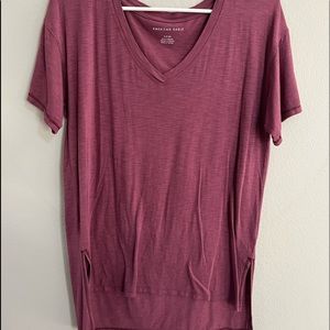 American eagle v neck